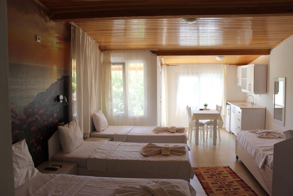 Huzur Hotel ซิยาจิค ภายนอก รูปภาพ
